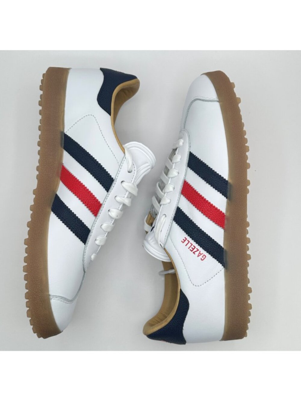 Men's Adidas Gazelle Leather White Spikeless Golf Shoes Size 9 JP7705 NEW - Picture 6 of 8